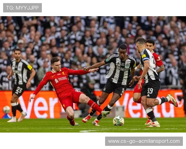 英国足球联赛、百年历史赛事引关注，英国足球各级联赛