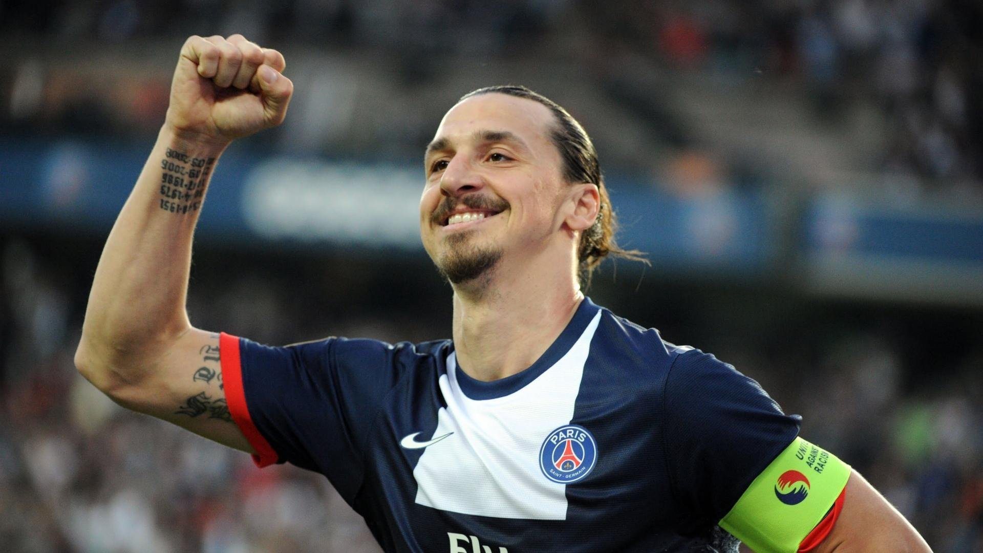 多功能足球场设计融入未来城市景观设计理念,专业足球场设计