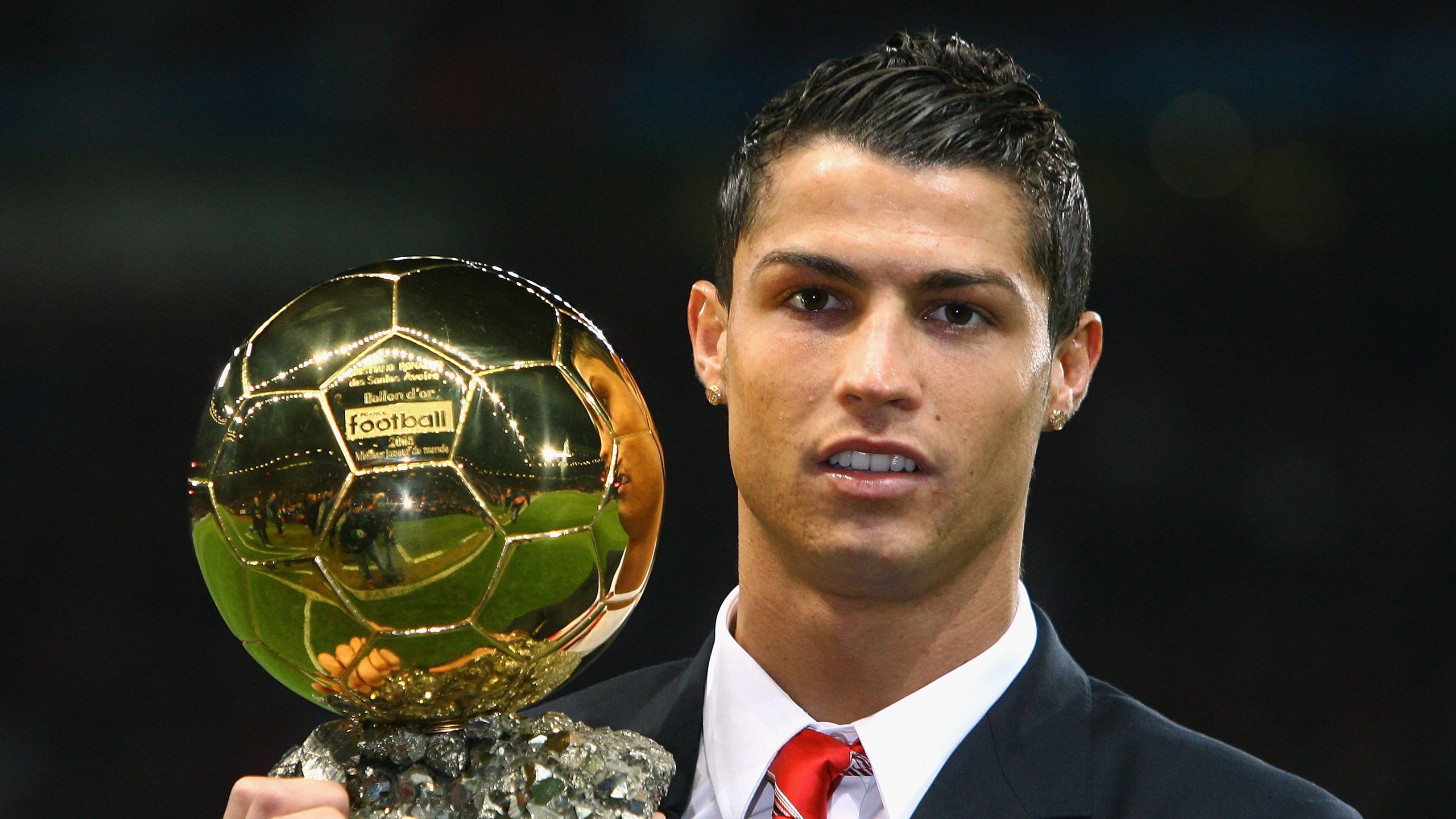 梅西再次展现统治力,引领阿根廷稳步前进